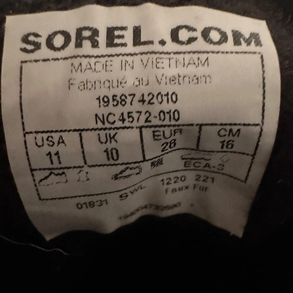 Sorel youth whitney